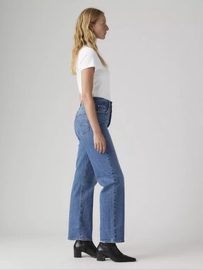 Levi's® Premium Ribcage Straight  Women's Jeans 27W Dance Around Medium Wash